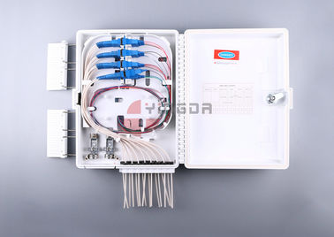 কেনা 16 পোর্ট ফাইবার অপটিক টার্মিনাল বক্স FDB0216G SC / APC পিএলসি splitter সঙ্গে হোয়াইট অনলাইনে উৎপাদন